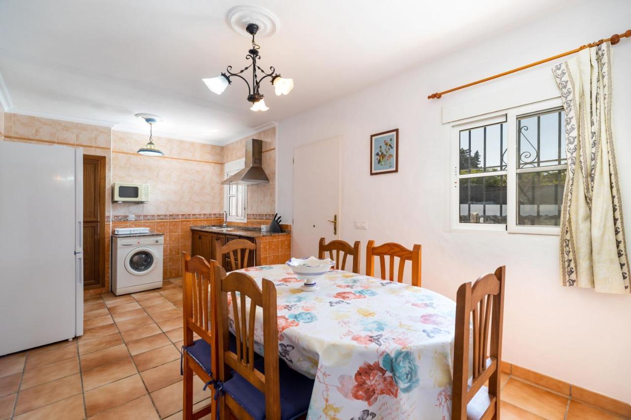 Casa Carlos Con Piscina Privada En Conil 科尼尔-德拉弗龙特拉 外观 照片